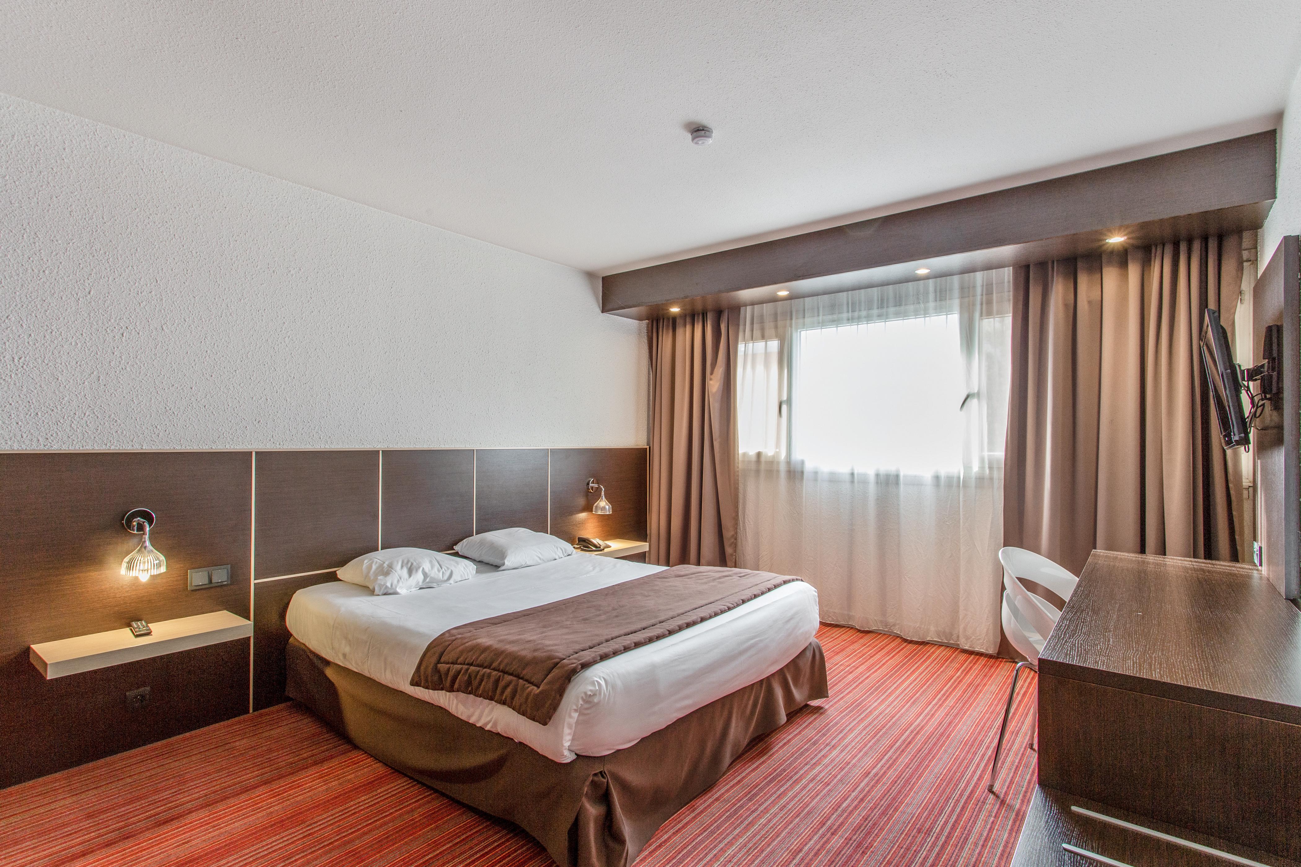 อัปปาร์ตซิตี้ กงฟอร์ เกรอนอบล์ อัลเปกซ์โป Hotel เกรอน็อบล์ ภายนอก รูปภาพ