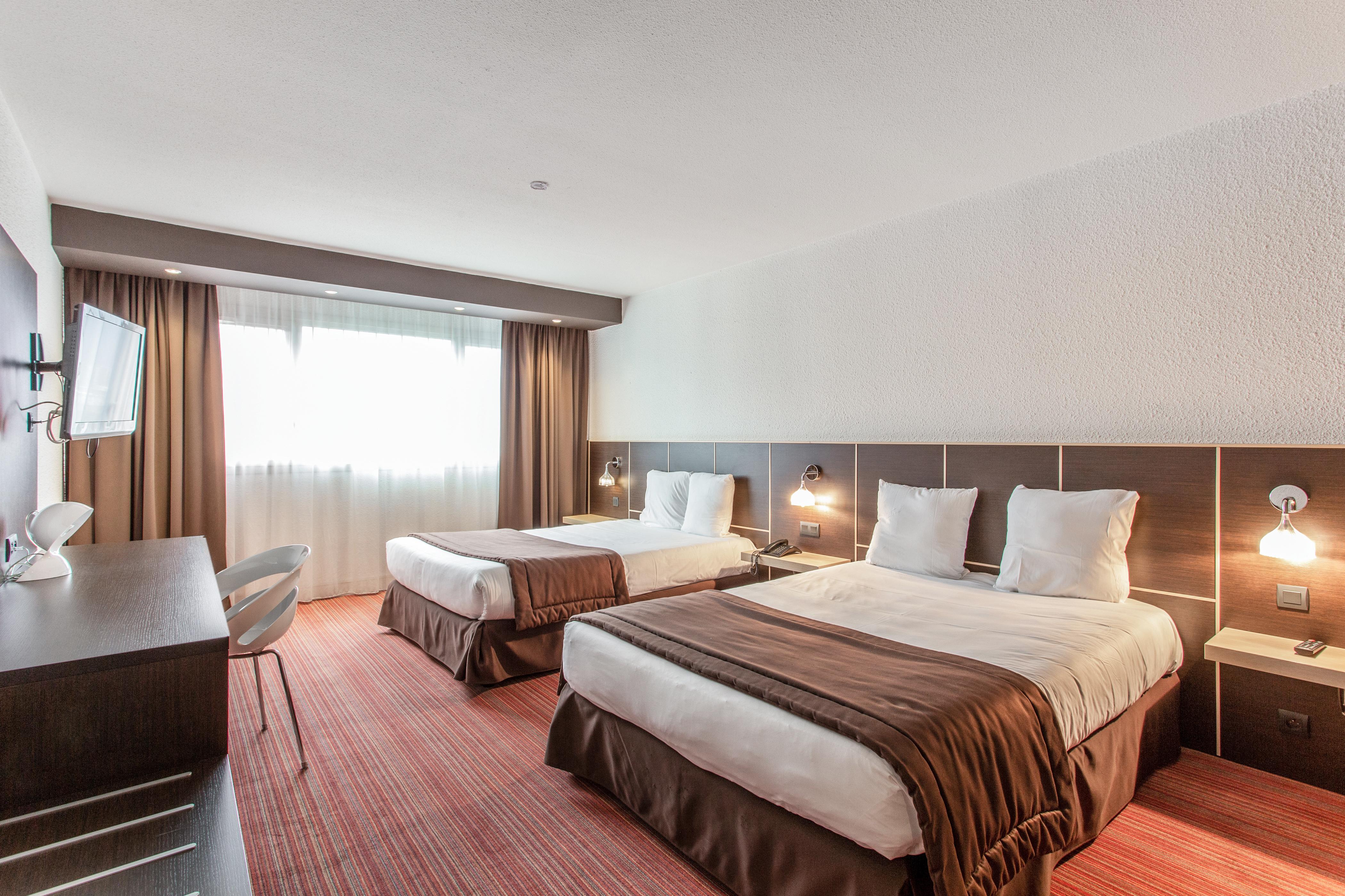 อัปปาร์ตซิตี้ กงฟอร์ เกรอนอบล์ อัลเปกซ์โป Hotel เกรอน็อบล์ ภายนอก รูปภาพ